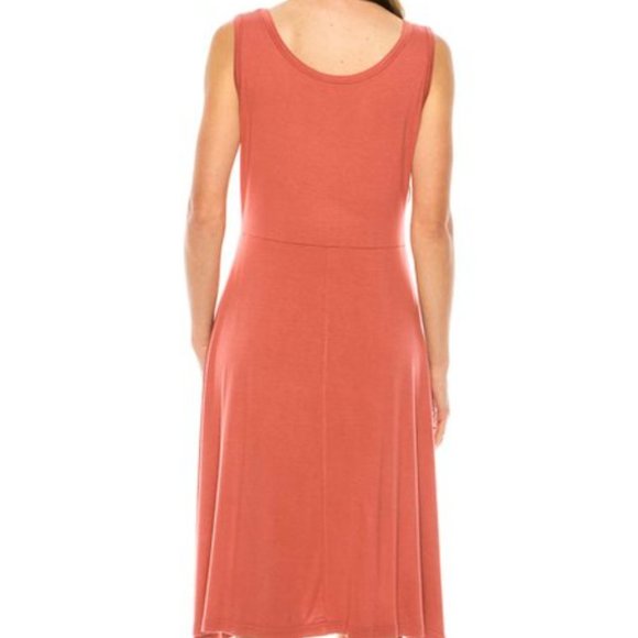 NWT - Urban Diction | Dusty Cedar Sleeveless Empire-Waist Dress  - M - Picture 2 of 8